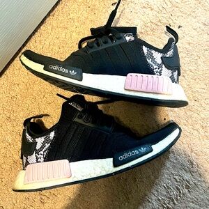 Adidas NMD R1